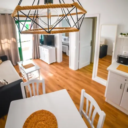 Apartment Precioso Con Piscina Tias